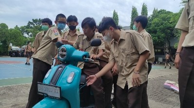 Serunya Yamaha Fazzio Youth Project di SMA Xaverius 1 Jambi