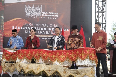 OJK Dorong Pengembangan UMKM Sebagai Pertumbuhan Ekonomi Baru Di Daerah