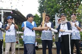 HUT Ke-25 Kementerian BUMN, Bank Mandiri Ajak Masyarakat Jambi Ramaikan Jalan Sehat Bersama BUMN