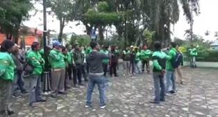 Driver Ojol Demo Kantor Grab Jambi