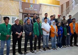 aksi.jpg