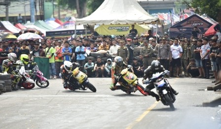 balap12.jpg