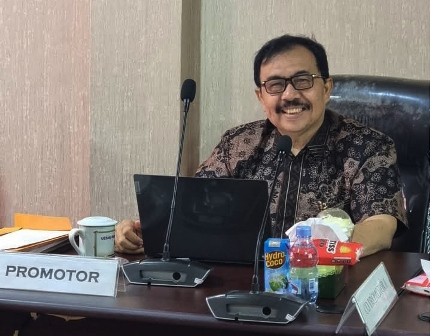haryadikamal2.jpg