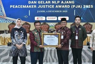hukum1.jpg
