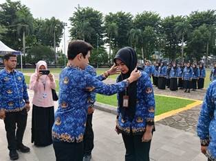 kalung1.jpg