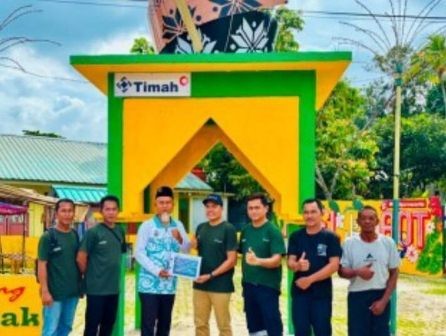Didukung PT Timah, Pemdes  Sawang Laut Bangun Gerbang  Tanjak  Untuk Memperkuat Identitas dan Budaya Melayu